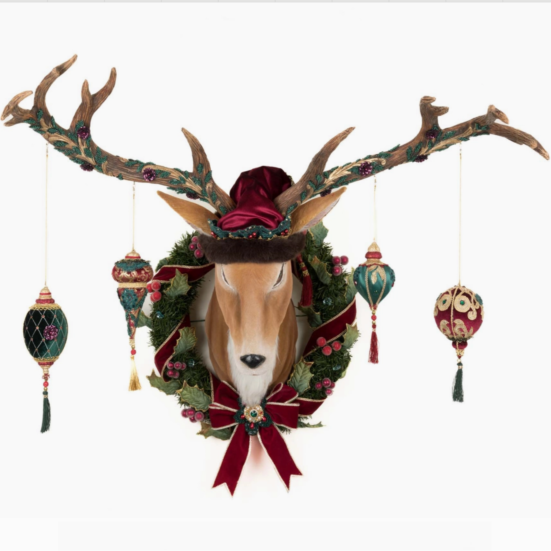 Katherines+Collection+Winter+Balsam+and+Berry+Deer+Wall+Piece+with+Ornaments+SKU:+28-528788+GTIN:+810187071164