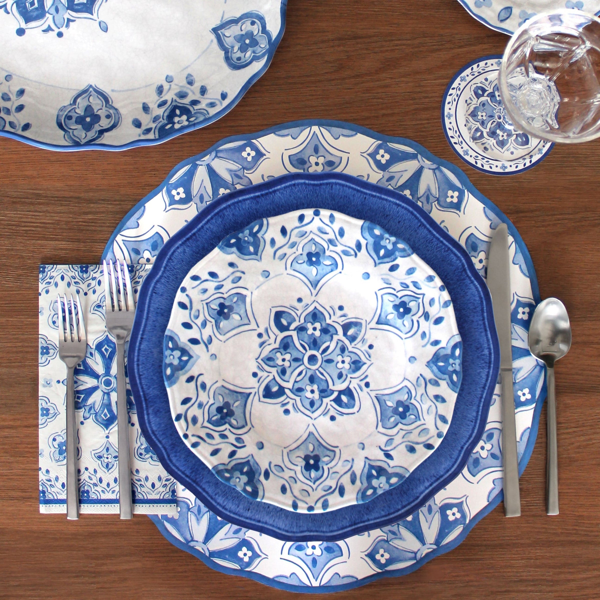 Le_Cadeaux_MRCB_Moroccan_Blue_Campania_Blue_CAMB_Dinnerware_Place_Setting