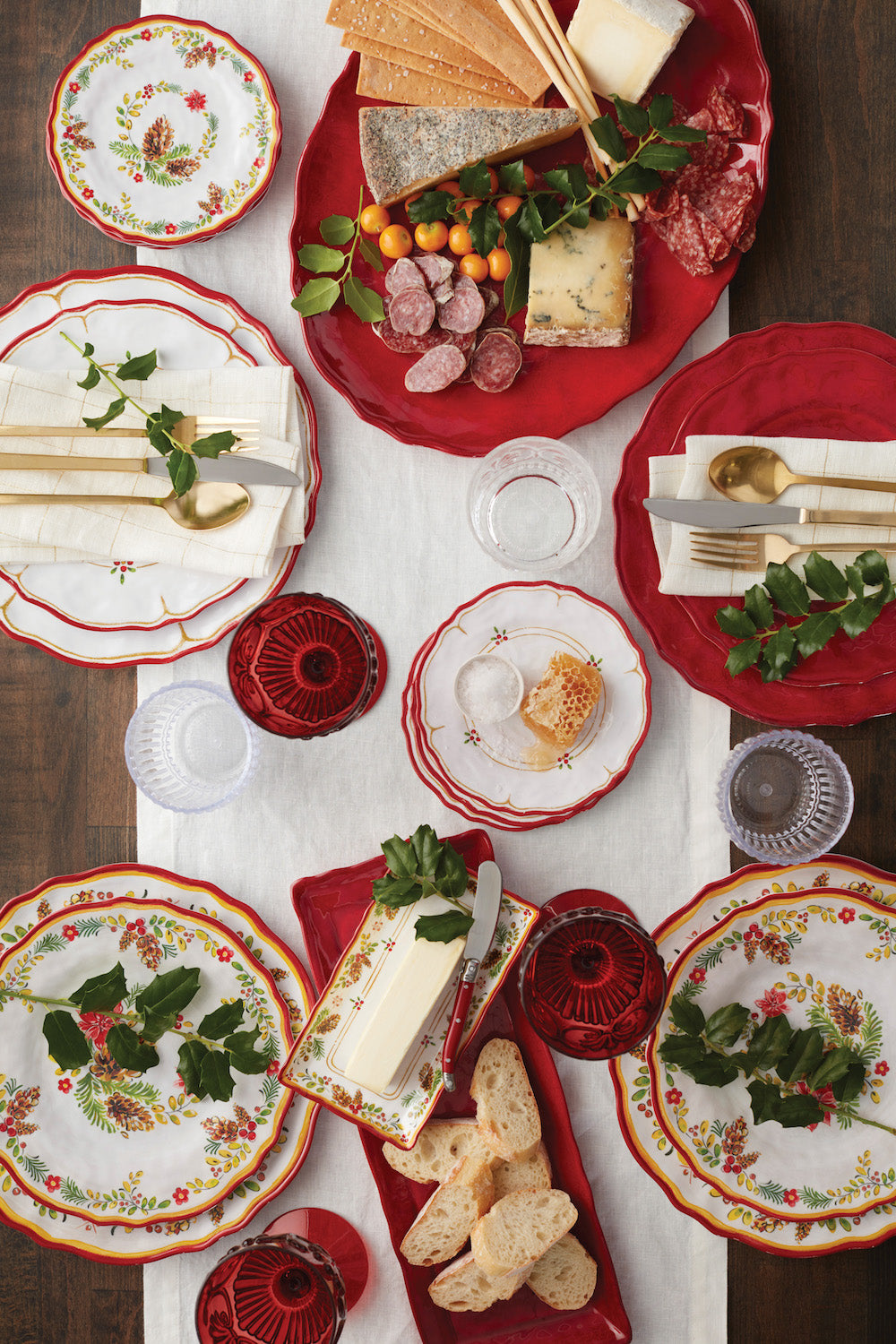 Noelle Salad Plates Set 117NOEL