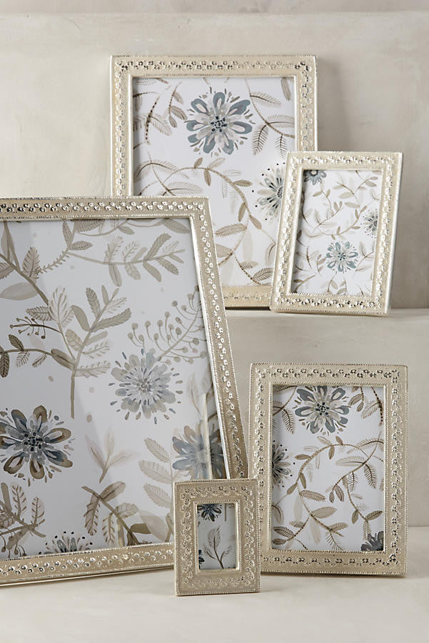 Room + Wall Decor
