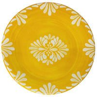 Decorative le Cadeaux Paloma yellow salad plate with floral pattern on a white background