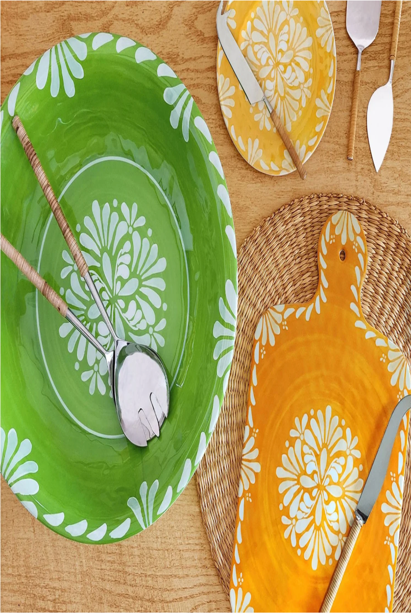 Effortless table settings, hostess gifts, and seasonal pieces—without the stress.