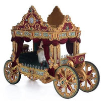 right-side-of-Katherines-collection-Nutcracker-Stage-Carriage-28-328858