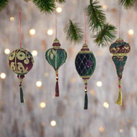 Katherines+Collection+Winter+Balsam+and+Berry+Ornament+Assortment+SKU:+28-528788ORN+GTIN:+810187071164