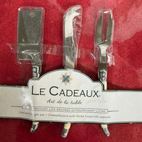 Le-Cadeaux-GS-LCB-ATQR-Antiqua-Red-Christmas-Holiday-limited-edition-cheeseboard-and-cheese-knives-gift-set