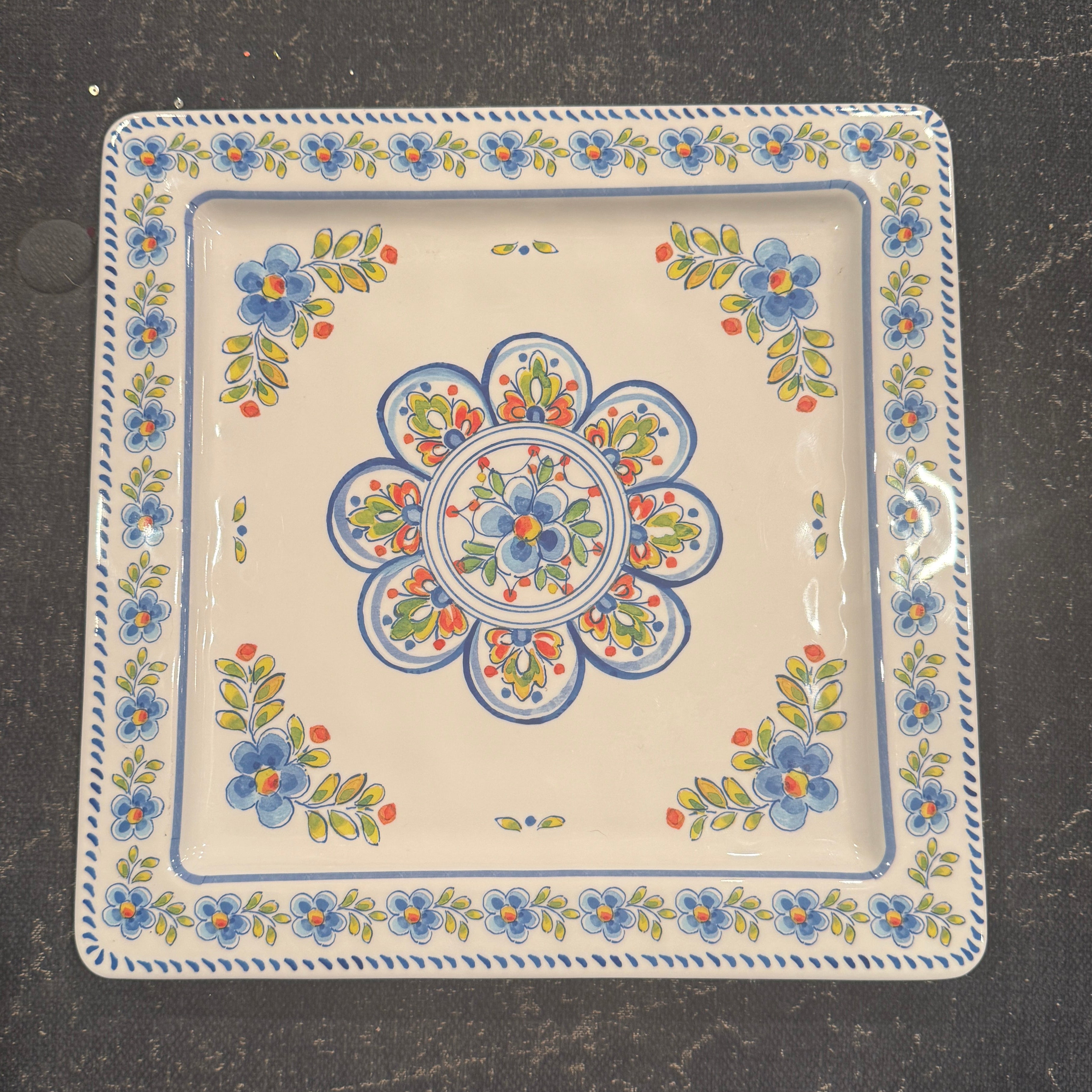 Le Cadeaux Madrid White 11" Square Platter - Thumbnail 5