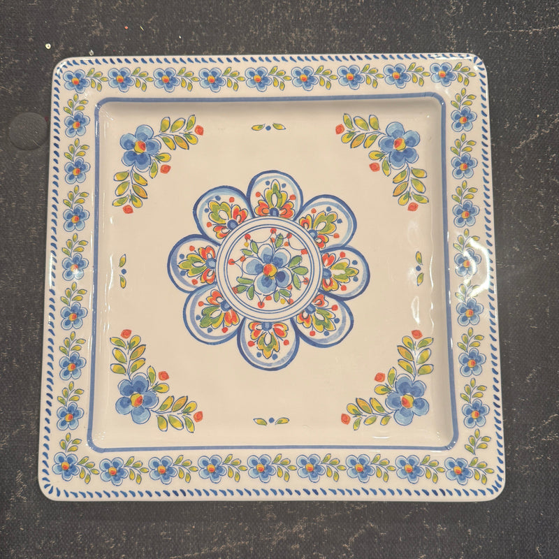  Le-Cadeaux-Madrid-White-Square-Platter-202MADW-front-810266034691