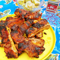 Carolina BBQ Rub spice tin featuring smoked paprika, mustard, and apple cider vinegar