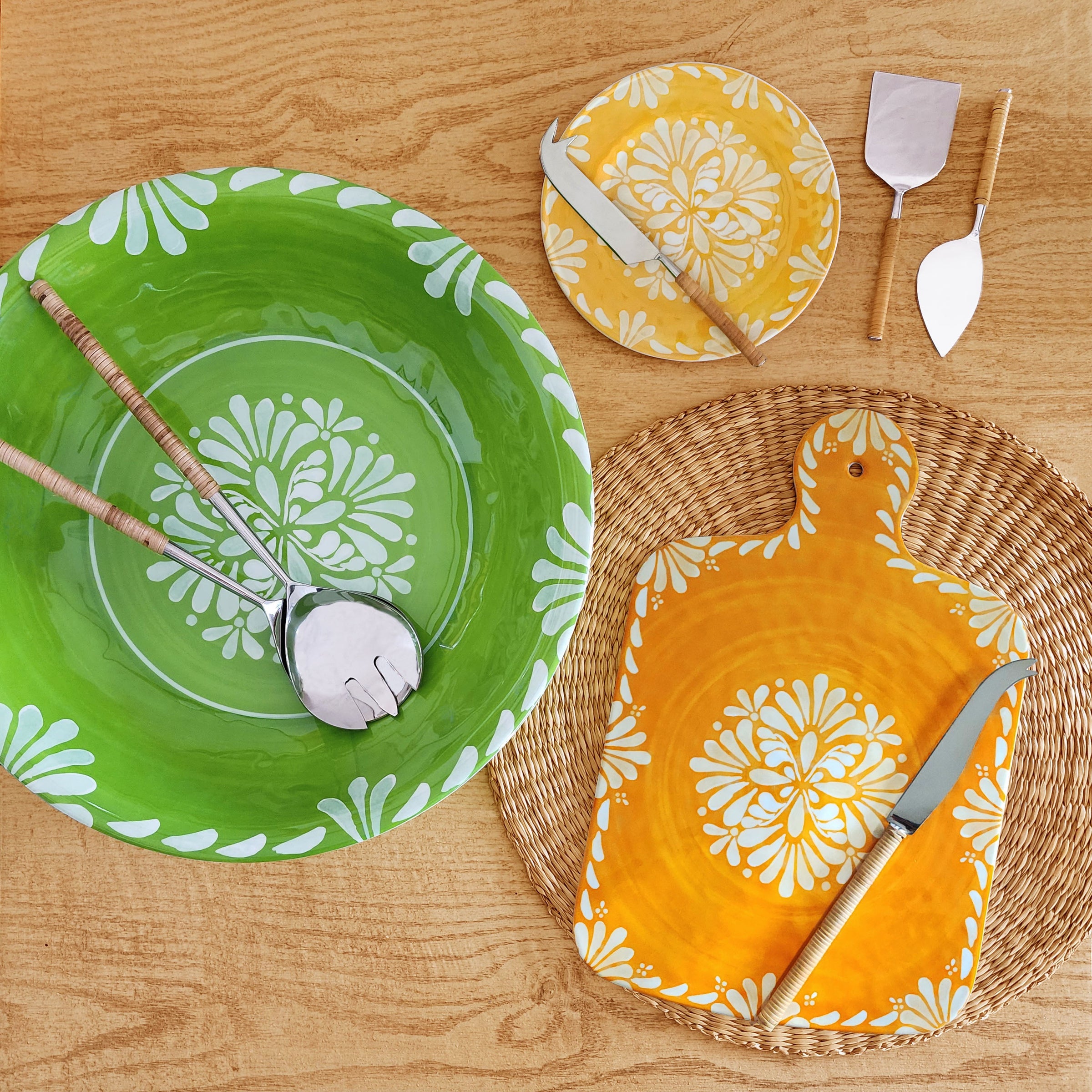 le-cadeaux-paloma-green-salad-bowl-paloma-orange-cheese-board-and-paloma-yellow-appetizer-plates