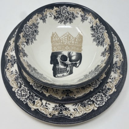 Royal Stafford Crowned Skull buy Dinner Plates