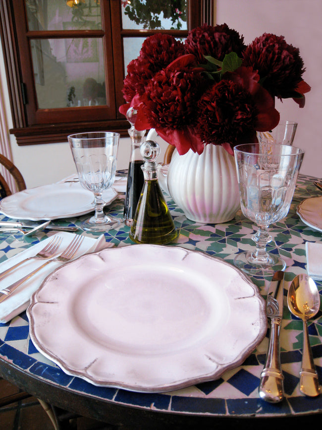 Le-Cadeaux-Rustica-Antique-White-Dinner-Plates